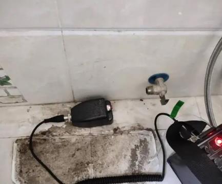 莒县屋顶漏水维修公司分享下卫生间漏水的危害及解决方法